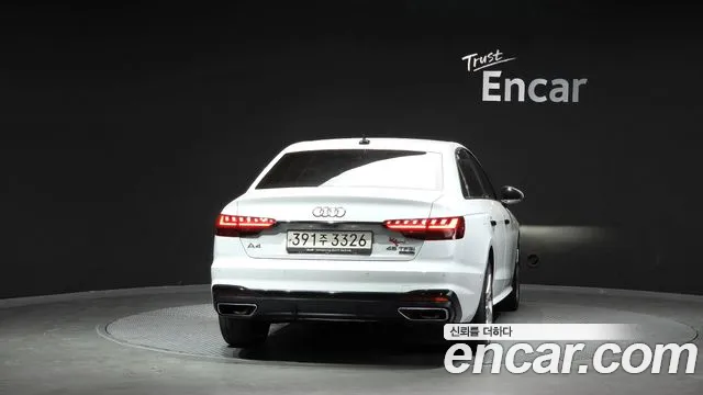 Audi A4 2023 thumb 4