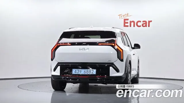 Kia EV3 2025 thumb 3