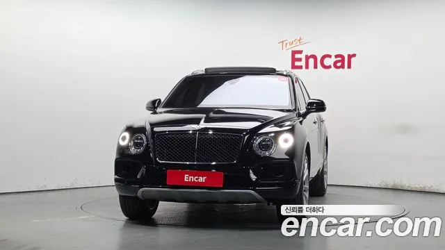 Bentley Bentayga 2019 thumb 3