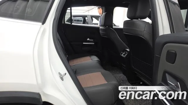 Mercedes-Benz EQA 2021 thumb 12