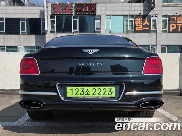 Bentley Flying Spur 2025 thumb 8