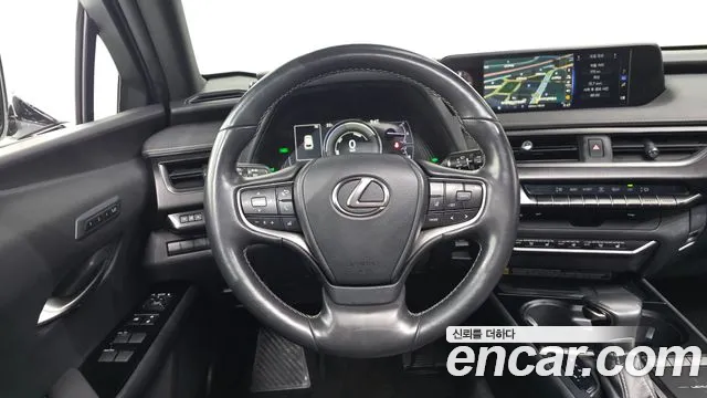 Lexus UX 2019 thumb 11