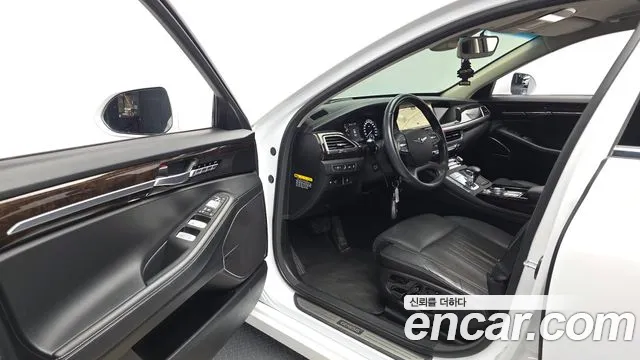 Genesis G90 2020 thumb 9