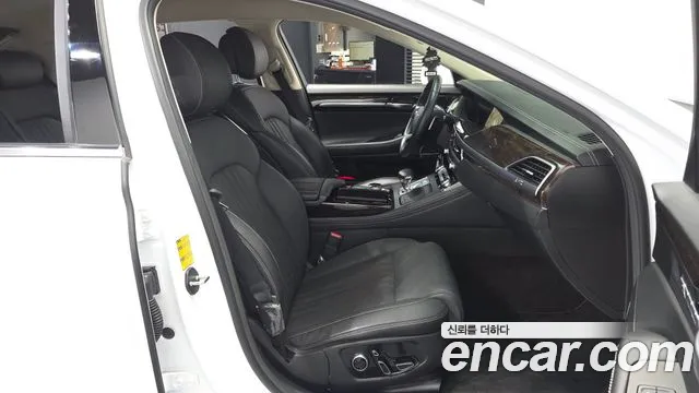 Genesis G90 2020 thumb 10