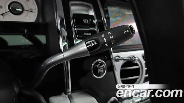 Rolls-Royce Ghost 2019 thumb 9