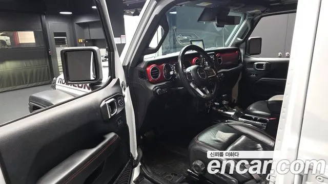 Jeep Wrangler 2019 thumb 10