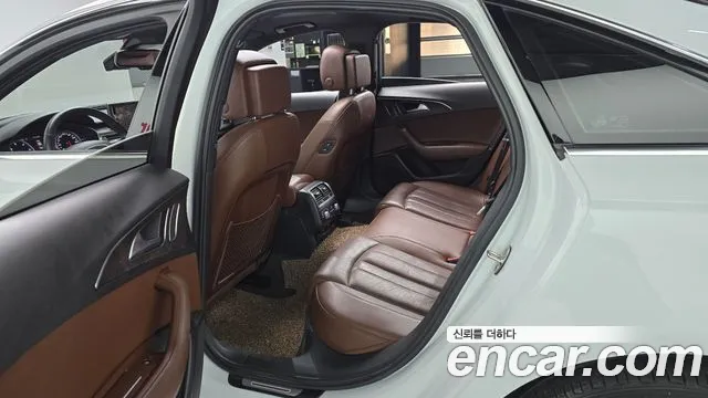 Audi A6 2018 thumb 11