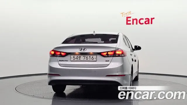 Hyundai Avante 2016 thumb 4
