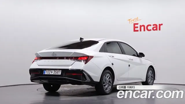 Hyundai Avante 2023 thumb 2