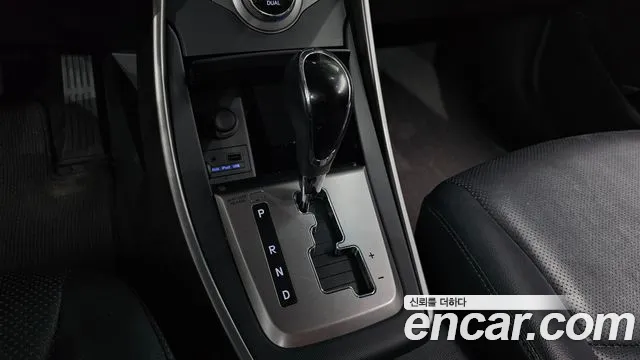 Hyundai Avante 2013 thumb 9