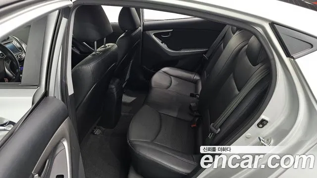 Hyundai Avante 2013 thumb 12