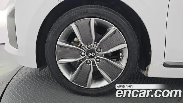 Hyundai IONIQ 6 2016 thumb 5