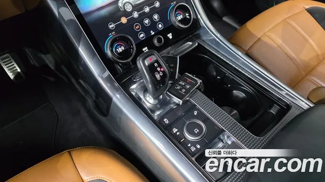 Land Rover Range Rover Sport 2019 thumb 9