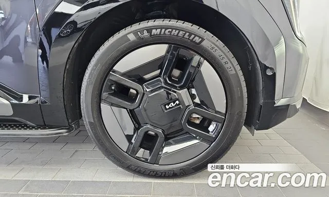 Kia EV9 2023 thumb 5