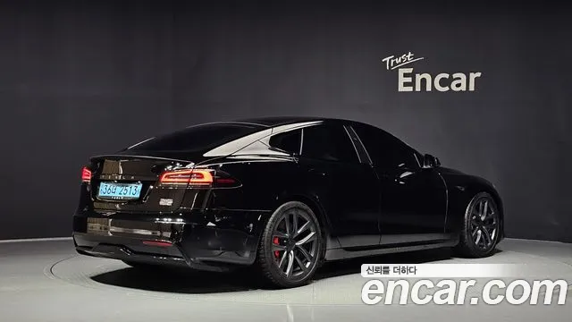 Tesla Model S 2023 thumb 2