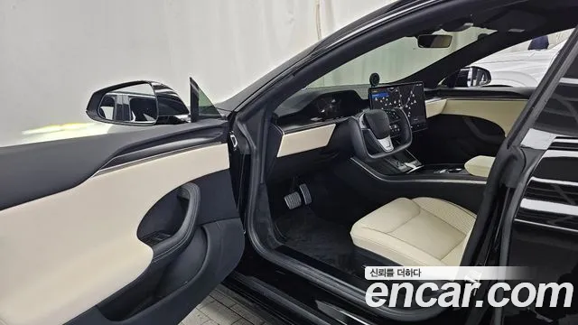 Tesla Model S 2023 thumb 10