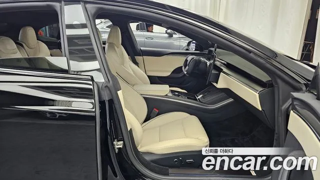 Tesla Model S 2023 thumb 11