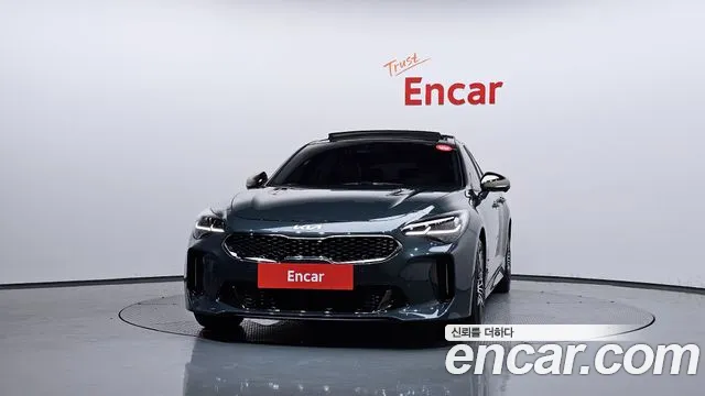 Kia Stinger 2022 thumb 3