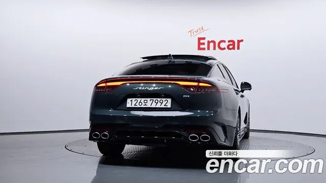 Kia Stinger 2022 thumb 4