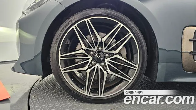 Kia Stinger 2022 thumb 5