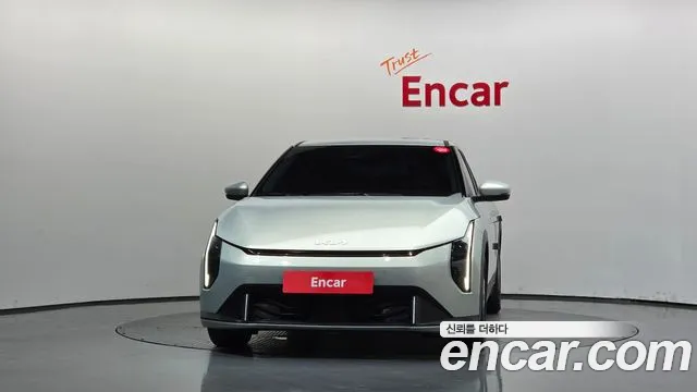 Kia EV4 2026 thumb 3