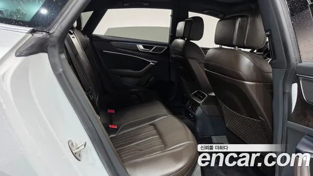Audi A7 2020 thumb 11