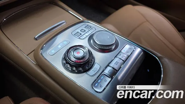 Genesis G90 2022 thumb 9