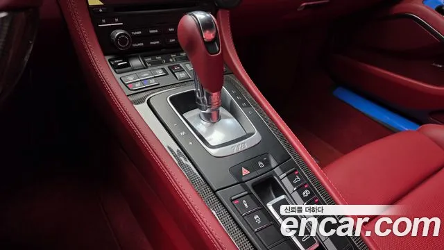 Porsche Cayman 2023 thumb 9