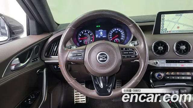 Kia Stinger 2019 thumb 12