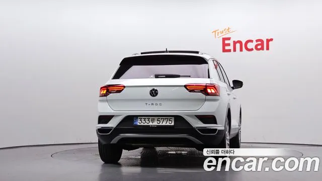 Volkswagen T-Roc 2021 thumb 4