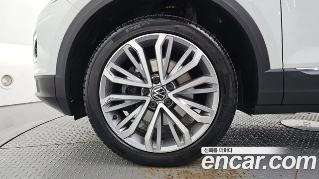 Volkswagen T-Roc 2021 thumb 5