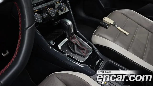 Volkswagen T-Roc 2021 thumb 9