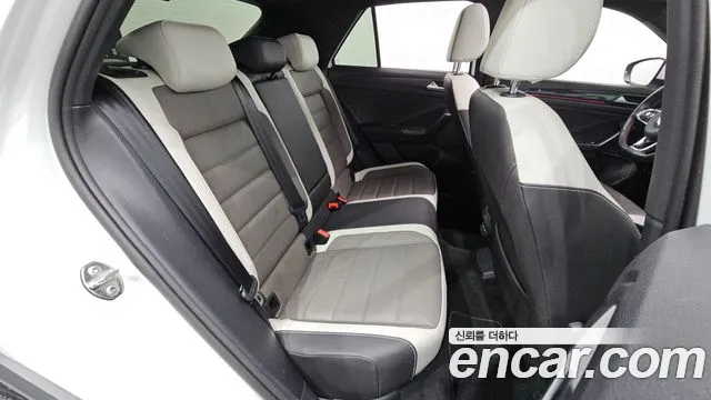 Volkswagen T-Roc 2021 thumb 11