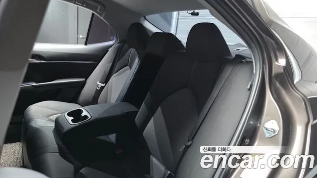 Toyota Camry 2019 thumb 12