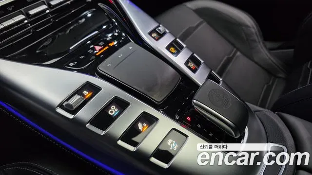 Mercedes-Benz AMG GT 2021 thumb 9