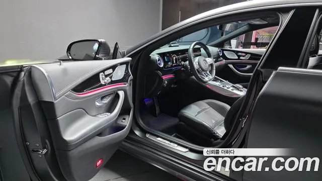 Mercedes-Benz AMG GT 2021 thumb 10