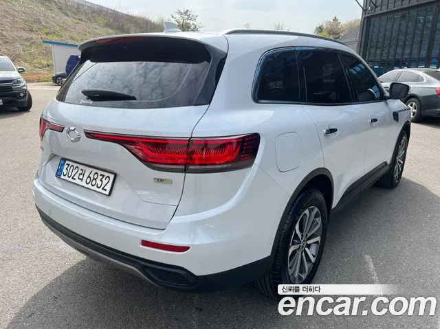 Renault-KoreaSamsung Koleos 2021 thumb 2