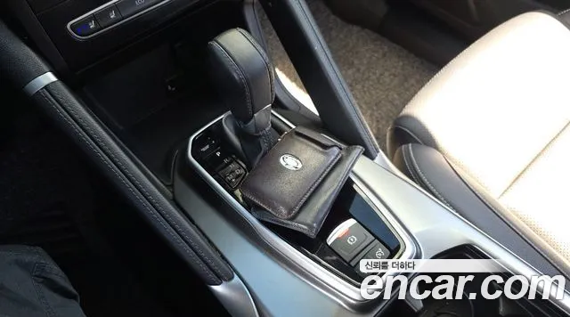 Renault-KoreaSamsung Koleos 2021 thumb 9