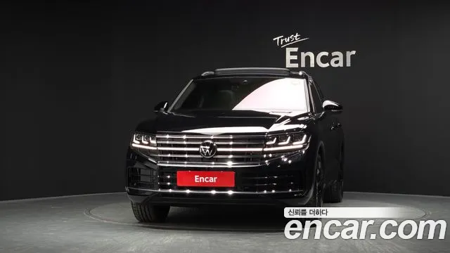 Volkswagen Touareg 2026 thumb 3