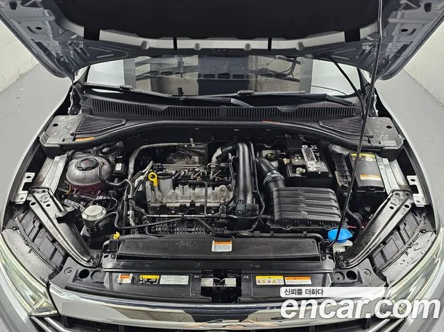 Volkswagen Jetta 2021 thumb 6