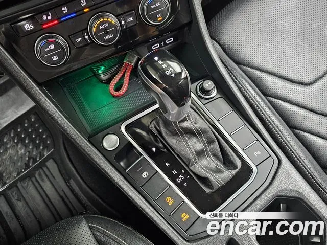 Volkswagen Jetta 2021 thumb 9