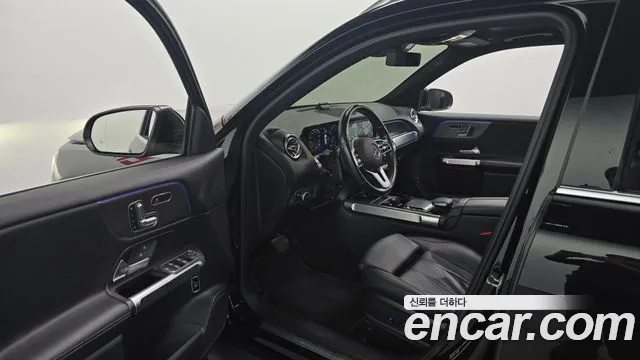 Mercedes-Benz GLB 2021 thumb 9