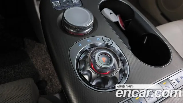 Genesis GV60 2022 thumb 8