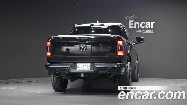 Dodge Ram Pick Up 2021 thumb 3