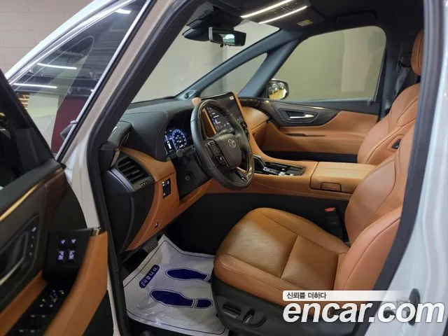 Toyota Alphard 2025 thumb 10