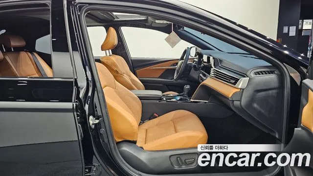 Toyota Camry 2025 thumb 11