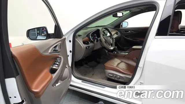 ChevroletGMDaewoo Malibu 2016 thumb 10