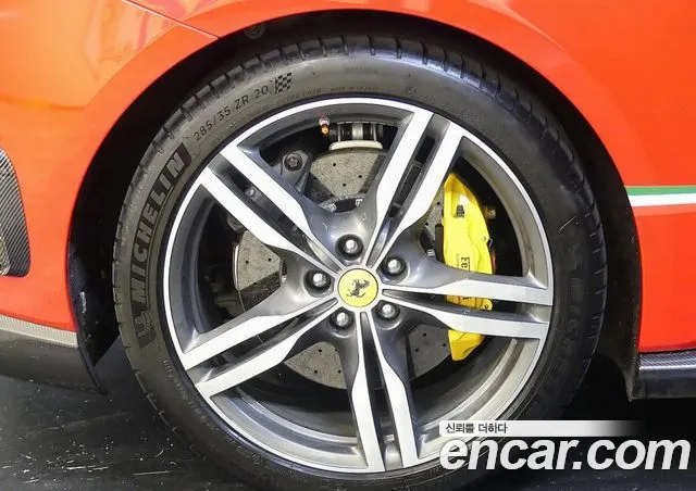 Ferrari Portofino 2020 thumb 9