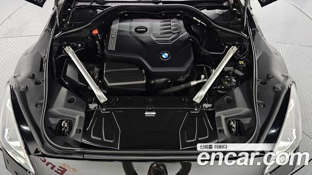 BMW Z4 2022 thumb 6