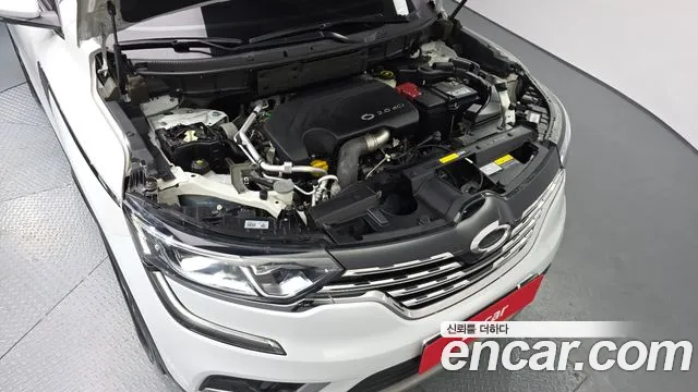 Renault-KoreaSamsung Koleos 2016 thumb 6